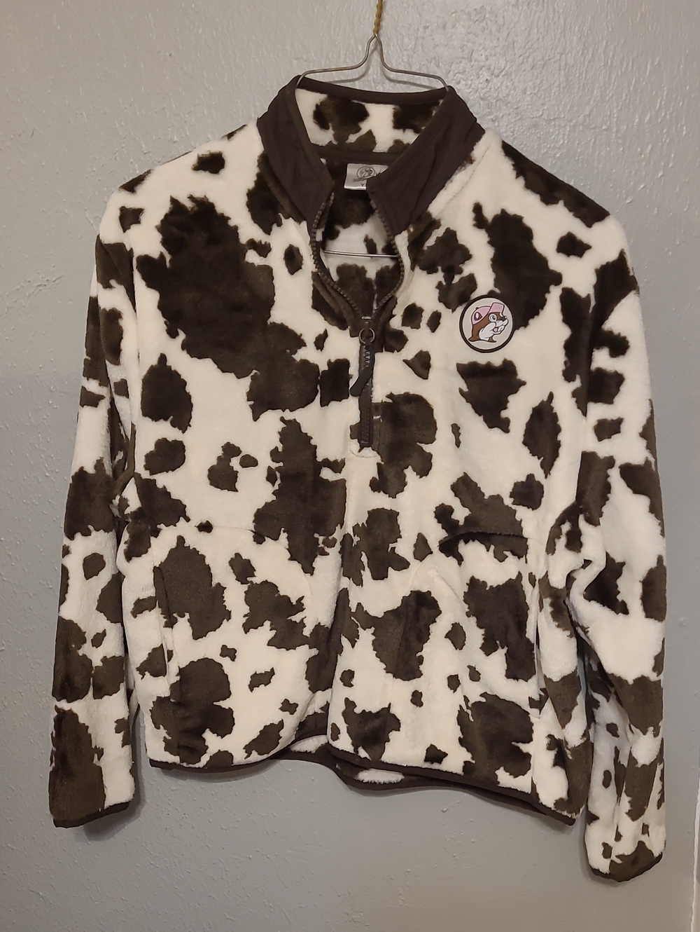 BUC-EES Cow-Print 3/4 ZIP Fleece Pullover Sweatshirt